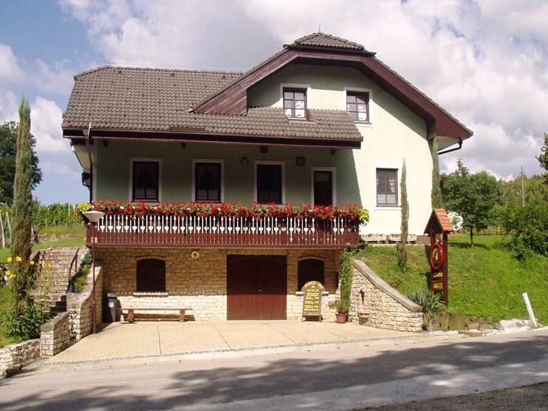 Vinotoč Miran Erniša 